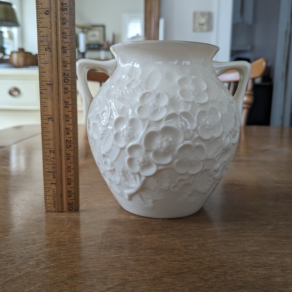 Vintage Lenox Dogwood Double Handle Vase - Picture 2 of 5